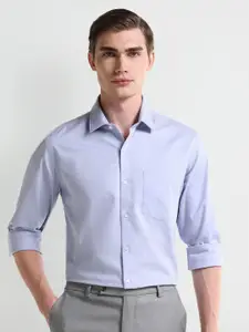 Arrow Men Classic Spread Collar Solid Cotton Formal Shirt