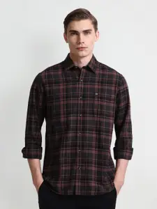 Arrow Men Modern Spread Collar Tartan Checked Cotton Slim Fit Casual Shirt