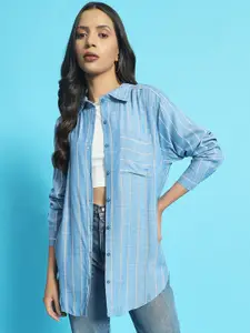 CHIMPAAANZEE Women Spread Collar Vertical Striped Oversized Casual Shirt