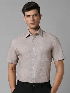 Louis Philippe Men Spread Collar Micro Ditsy Printed Cotton Formal Shirt