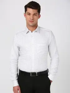 Peter England Elite Men Spread Collar Grid Tattersall Checked Cotton Slim Fit Formal Shirt