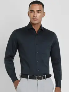 Allen Solly Sport Men Spread Collar Solid Cotton Formal Shirt