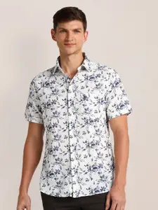 U.S. Polo Assn. Men Modern Spread Collar Floral Printed Cotton Slim Fit Casual Shirt