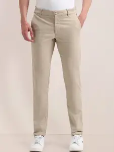 U.S. Polo Assn. Men Urban Slim Mid-Rise Slim Fit Chinos Trousers