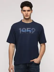 Crocodile Men Typography Printed Round Neck Cotton Oversized T-Shirt