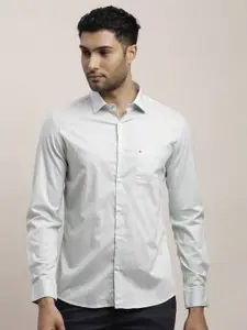 Turtle Men Relaxed Spread Collar Solid Cotton Slim Fit Casual Shirt