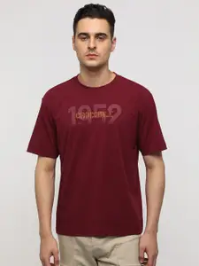 Crocodile Men Typography Printed Round Neck Cotton Oversized T-Shirt