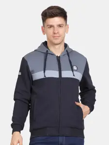 t-base Men Colourblocked Hooded Sweatshirt