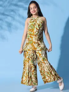 FASHION DREAM Printed Halter Neck Sleeveless Top With Palazzo