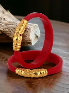 LUCKY JEWELLERY Set Of 2 Gold-Plated Bangles
