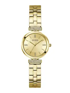 GUESS Women Dial & Stainless Steel Bracelet Style Straps Analogue Watch GW0762L2