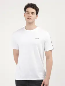 Calvin Klein Jeans Men Solid Round Neck Cotton T-Shirt