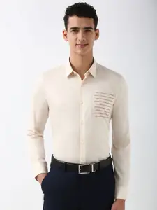 Peter England Men Spread Collar Solid Cotton Slim Fit Formal Shirt