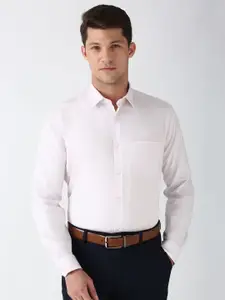 Peter England Elite Men Spread Collar Solid Cotton Formal Shirt