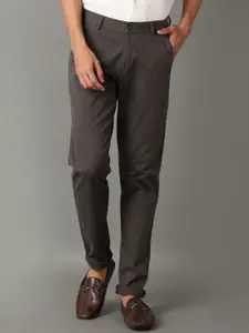 V-Mart Men Slim Fit Mid-Rise Cotton Chinos Trousers