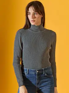 98 Degree North Women Pullover