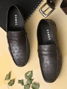 ESMEE Men Textured Driving Shoes