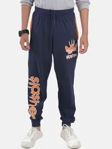 KiddoPanti Boys Printed Pure Cotton Mid Rise Joggers