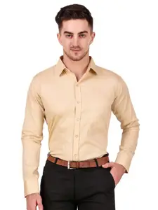 Design up Men Beige Comfort Slim Fit Solid Twill Formal Shirt