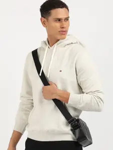 Tommy Hilfiger Men Solid Hooded Sweatshirt