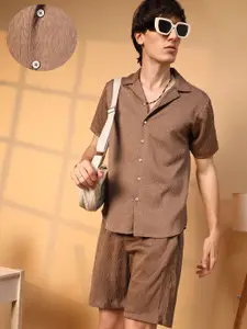 Campus Sutra Self Design Shirt With Shorts