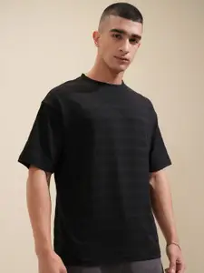 HIGHLANDER Men Solid Round Neck Cotton Oversized T-shirt