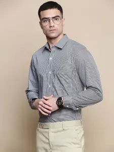 INVICTUS Men Standard Spread Collar Micro Checked Cotton Slim Fit Formal Shirt