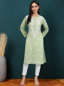 PARAMOUNT CHIKAN Women Embroidered Lucknowi Chikankari Cotton Kurta