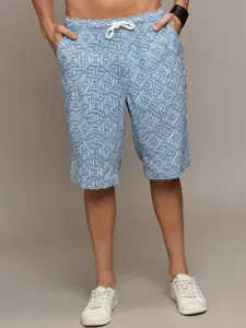 The Roadster Abstract Lifestyle Co Printed Mid Rise Shorts