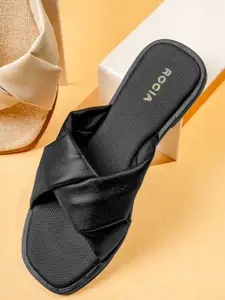 Rocia Women Open Toe Flats with Buckles