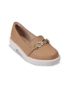 MODARE Women Textured Horsebit Loafers