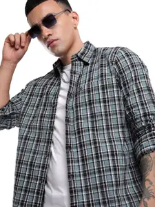 WROGN Men Custom Slim Fit Tartan Checks Opaque Checked Casual Shirt