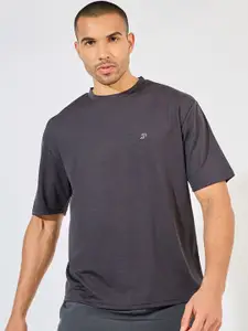 Styli Men Soft Texture Knit Oversized Training T-Shirt With Workout Shorts Set