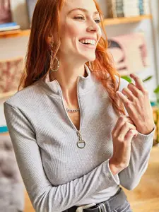 Olalook Mandarin Collar Top