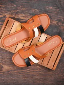 Shoestail Women Textured Open Toe Flats