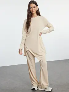 Trendyol Round Neck Top With Trousers