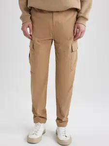 DeFacto Men Solid Cotton Regular Fit Cargos Trousers
