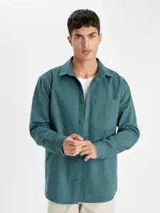 DeFacto Men Opaque Casual Shirt