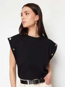 Trendyol Women Extended Sleeves Pockets T-shirt