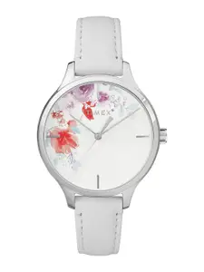 Timex Women Brass Printed Dial & Leather Straps Analogue Watch TW2R66800UJ