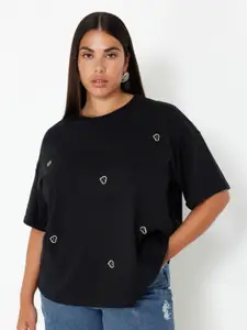 Trendyol Women Drop-Shoulder Sleeves Applique T-shirt