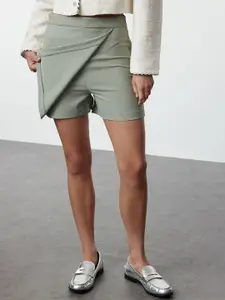 Trendyol Women Mid-Rise Shorts