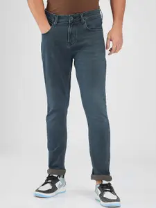 SPYKAR Men Slim Fit Low-Rise Light Fade Stretchable Jeans