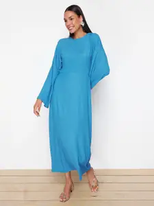 Trendyol Women Flared Sleeve Maxi Dress