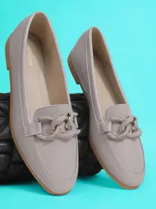 Bata Women Solid Slip-On Loafers