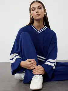 Trendyol V-Neck Top With Trouser