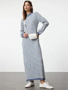 Trendyol Striped Mock Neck Maxi Dress