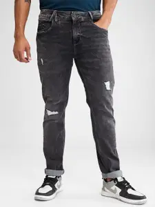 SPYKAR Men Slim Fit Low-Rise Mildly Distressed Light Fade Stretchable Jeans
