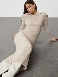 Trendyol Bell Sleeve Sheath Maxi Dress