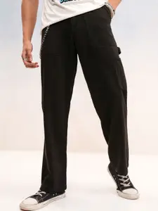 HIGHLANDER Men Loose Fit Cargos Trousers